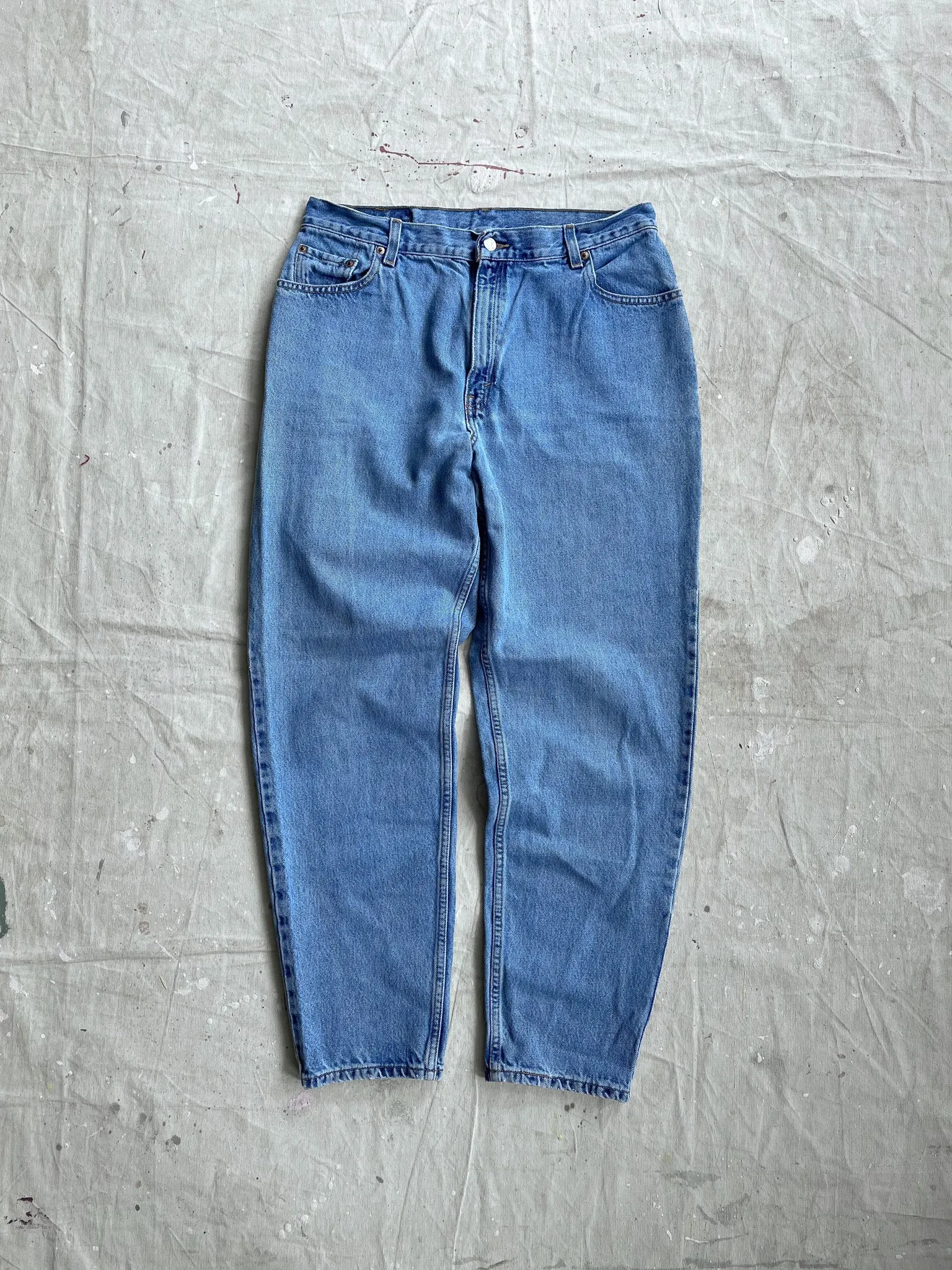 00's Levi's 550 Stone Washed Jeans—[34x30]