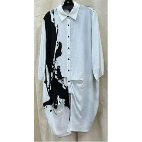 Black and white abstract shirt dress or duster jacket