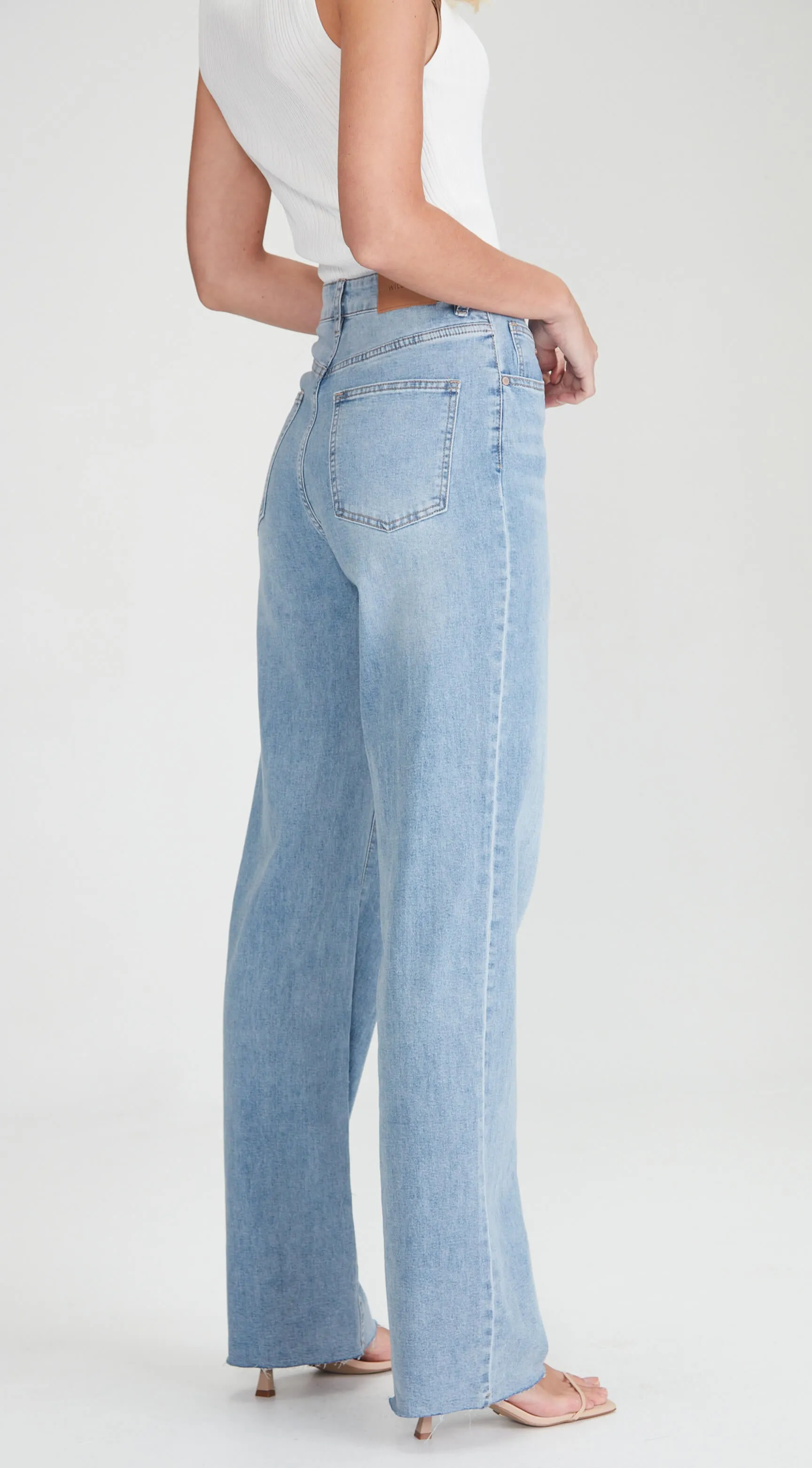 CAMDEN | TALL Jean Blue 32"