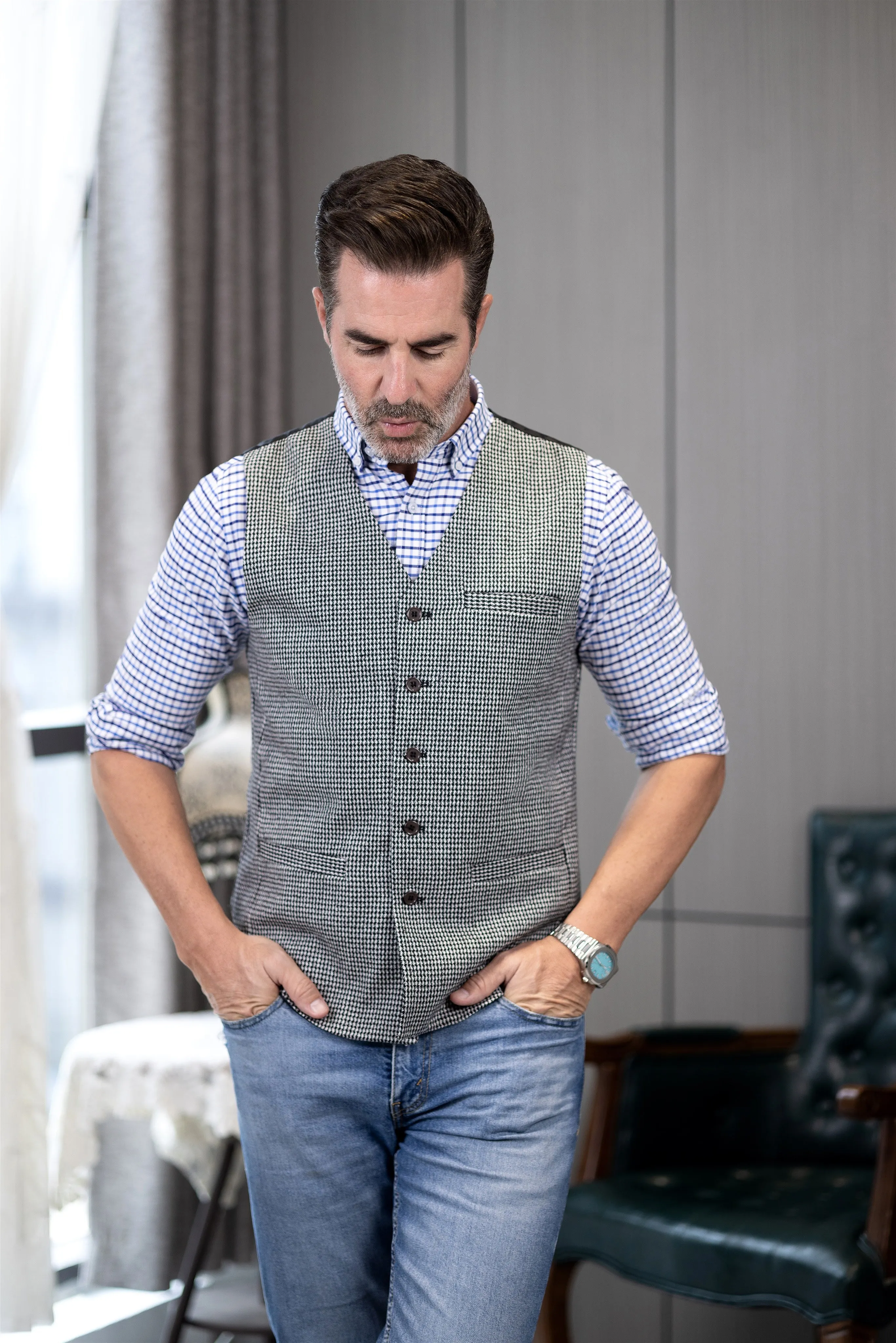 Fashion Men's vest Houndstooth V Neck Waistcoat