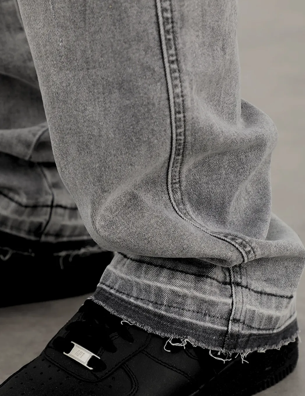 Grey Worn In Wash Loose Fit Straight Leg Denim