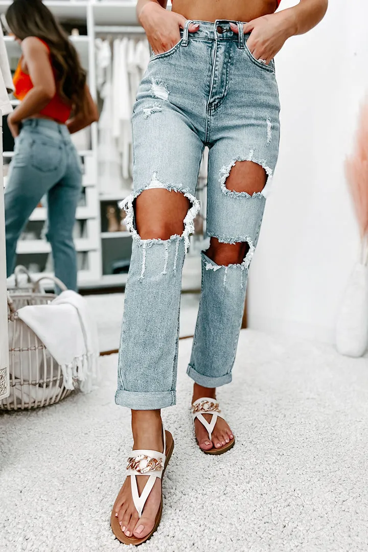 Hayes High Rise Distressed Boyfriend Jeans (Light)