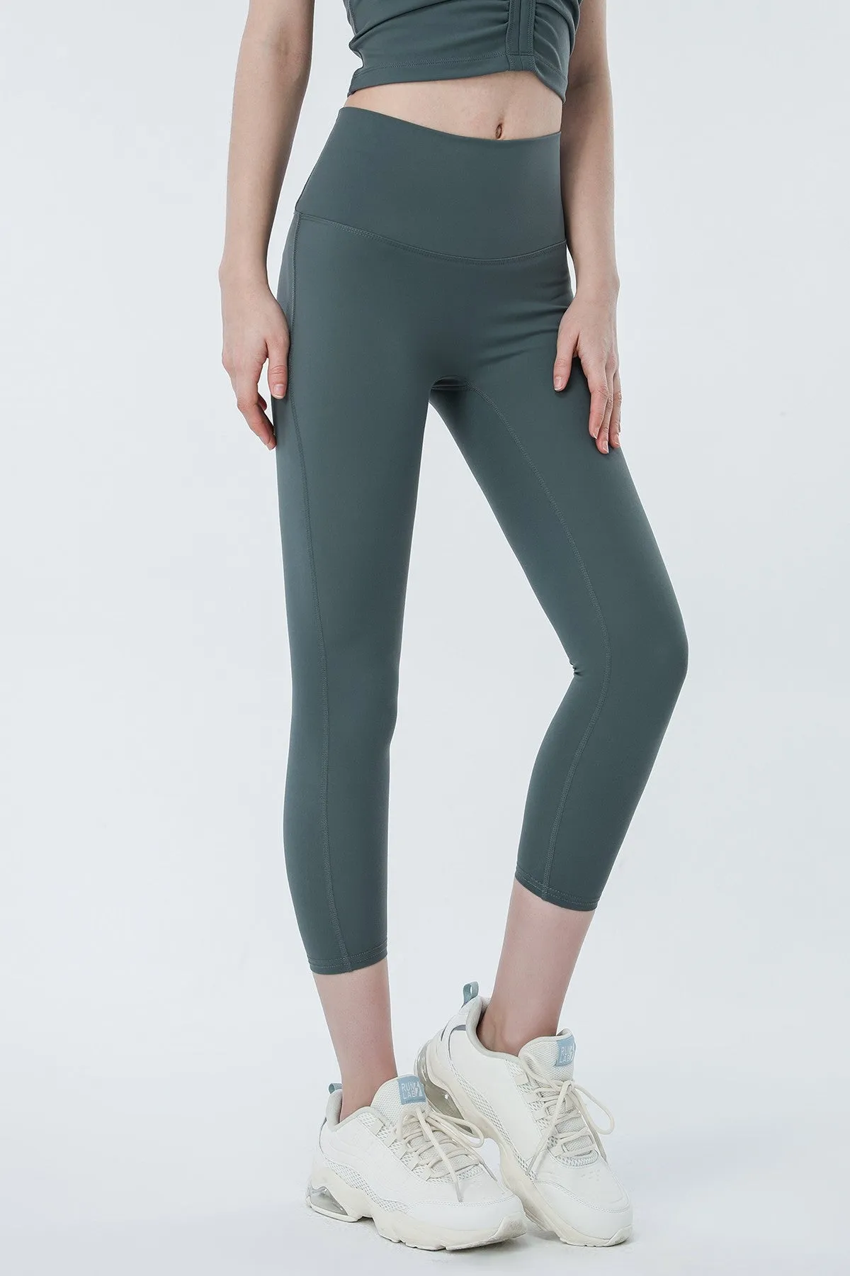 High-Rise Capri Leggings