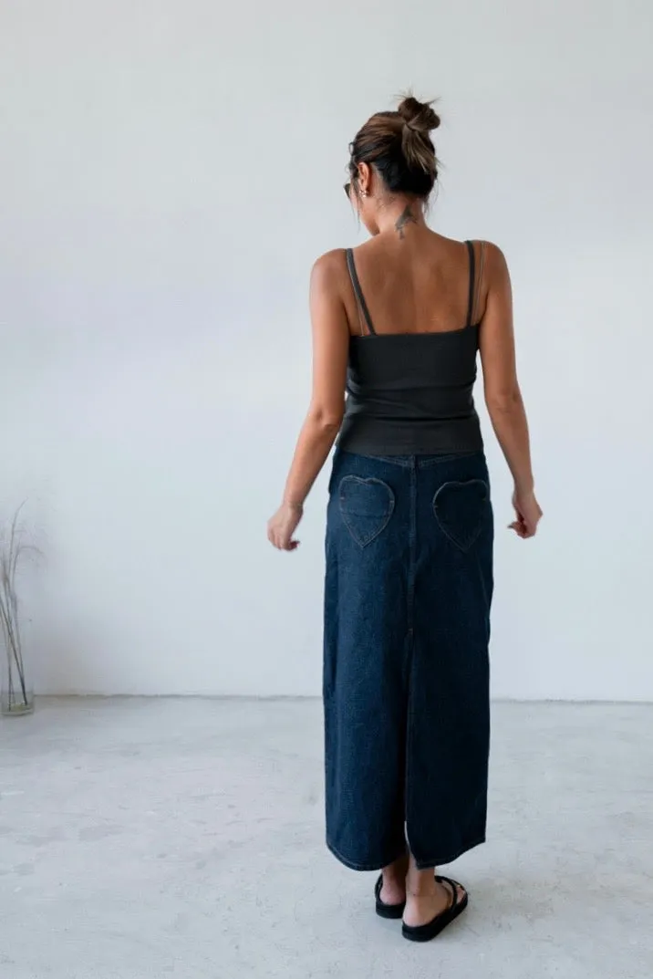 INDIGO HEART POCKET DENIM MAXI SKIRT ( PRE ORDER )