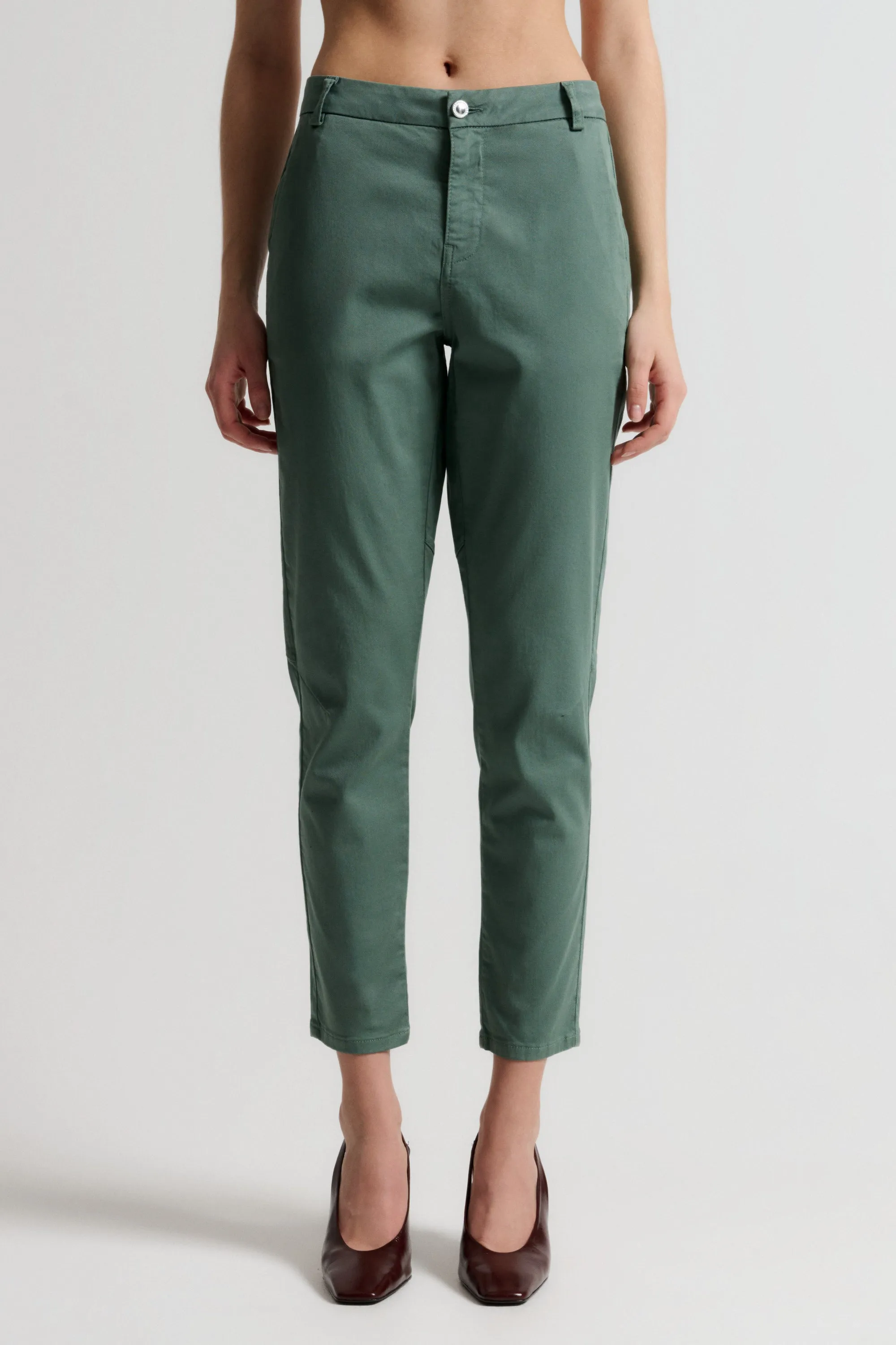 IVY-Karmey Chino - Dusty Steel Green