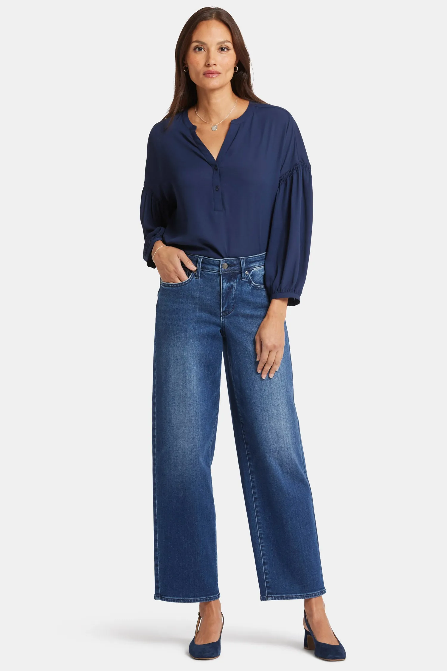 Jemma Barrel Jeans In Petite - Moonlight