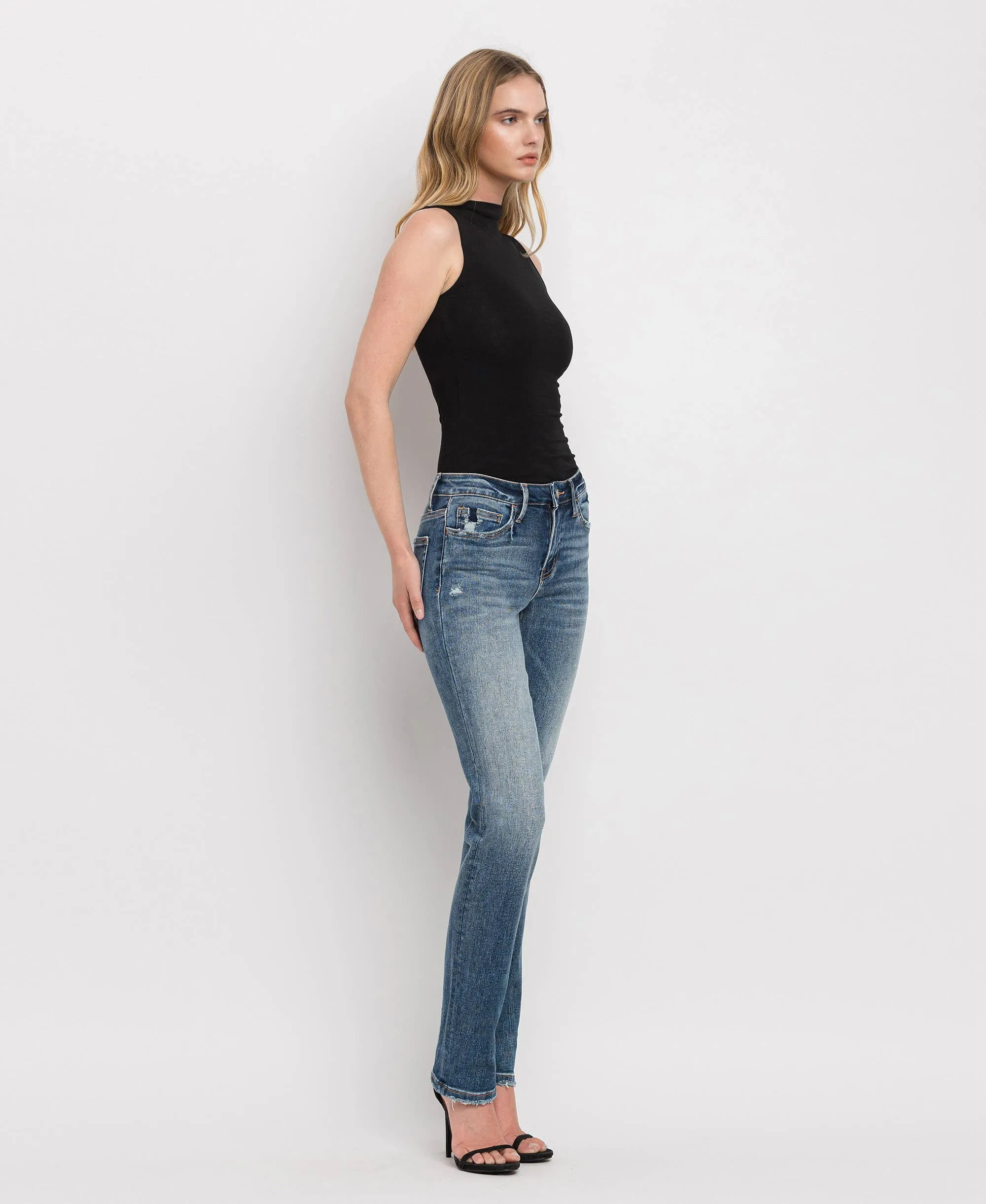 MID RISE STRAIGHT JEANS