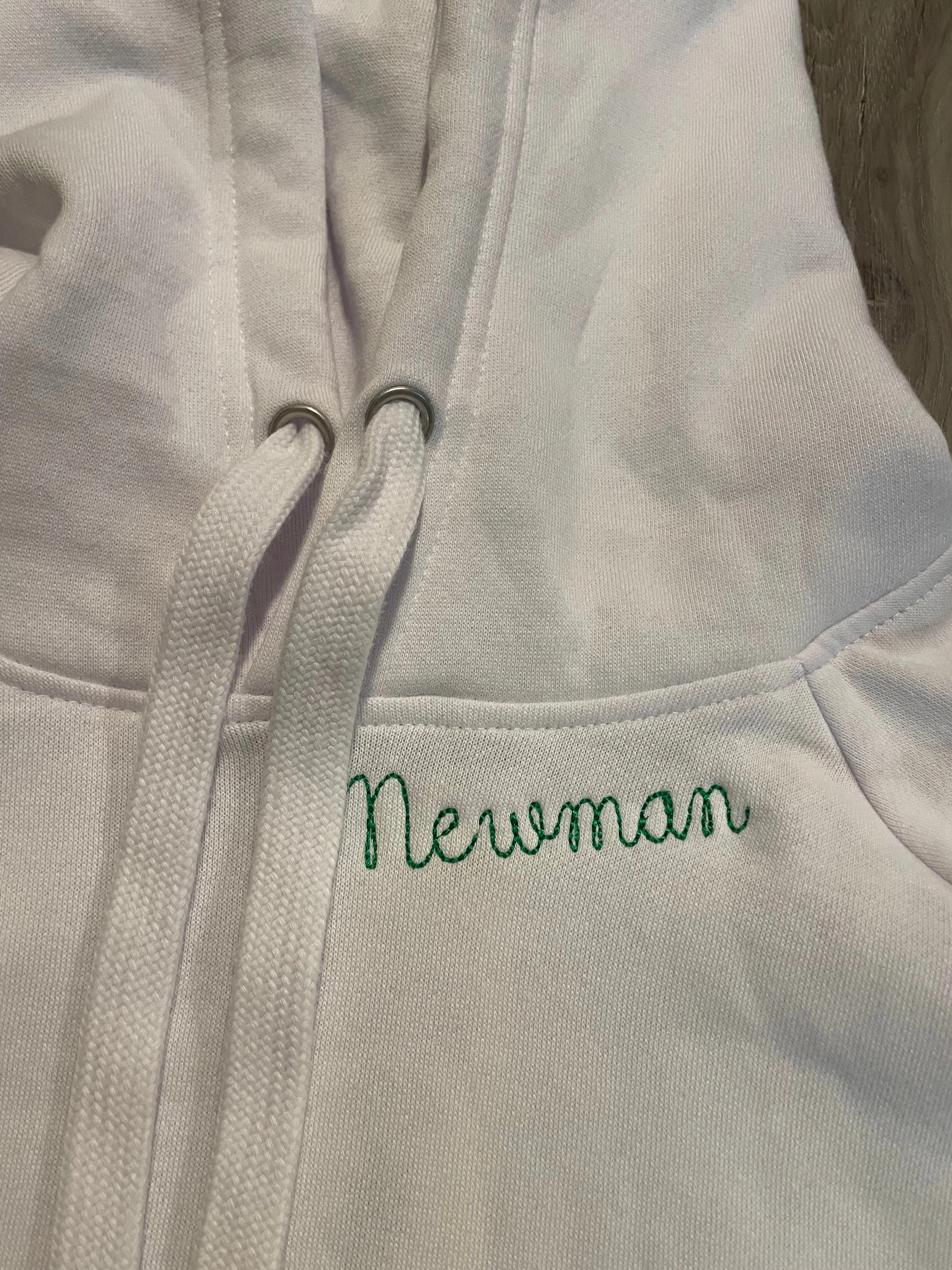 NEWMAN Pullover Hoodie with curved hem and slit detail