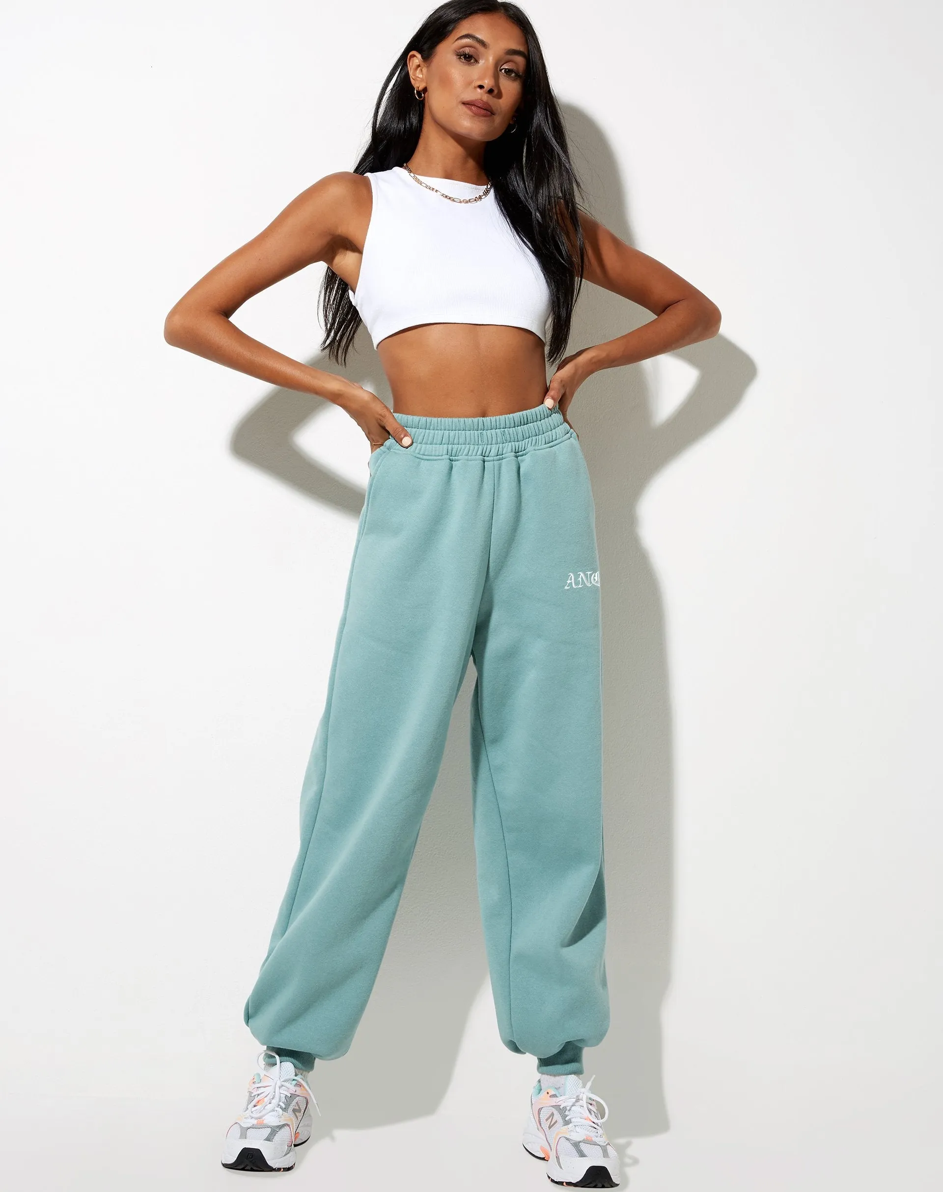 Roider Jogger in Seafoam 'Angel' Embro