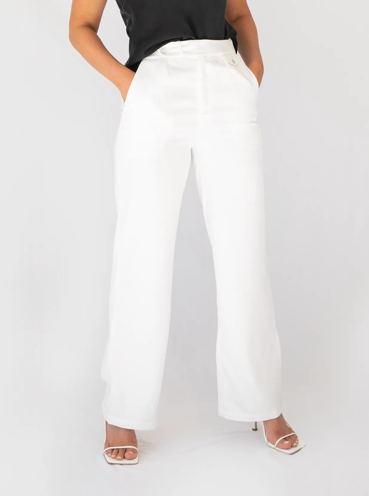 Seashell Pants - White