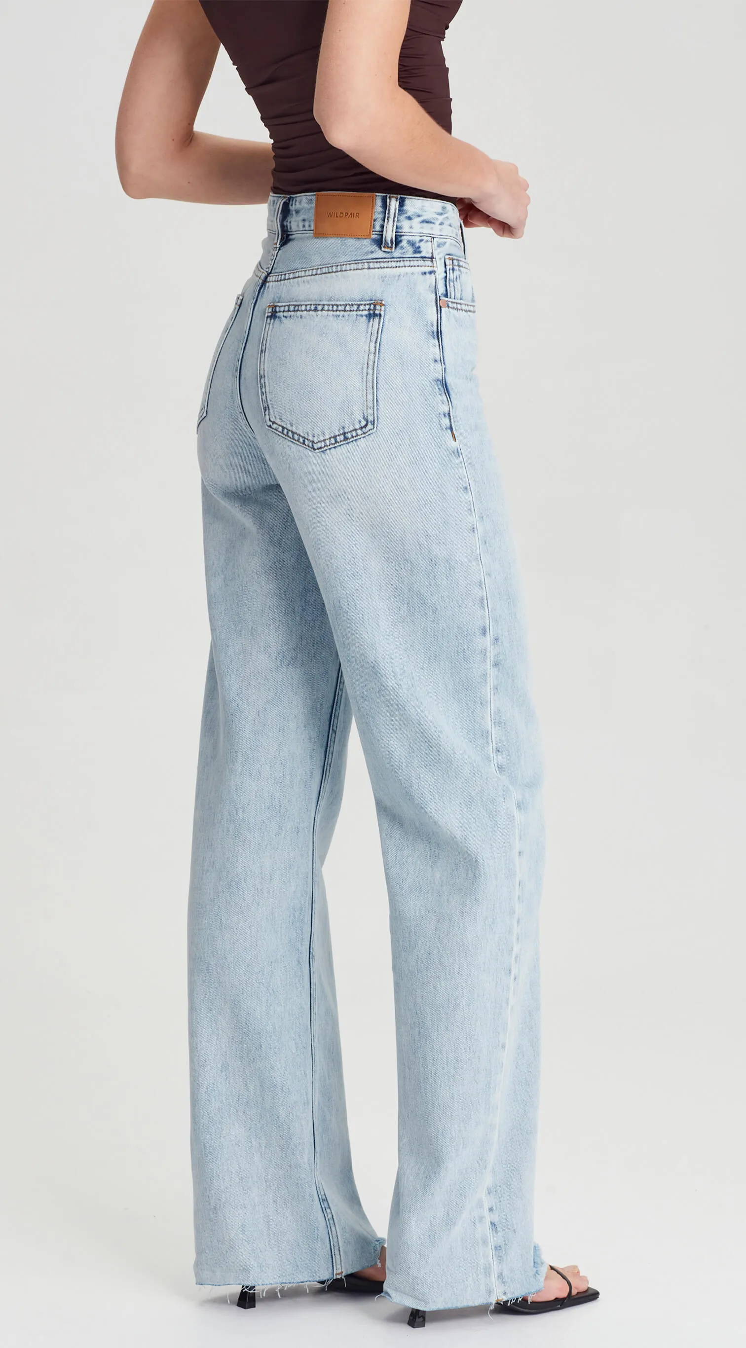 SYDNEY | TALL Jean Pale Blue 34