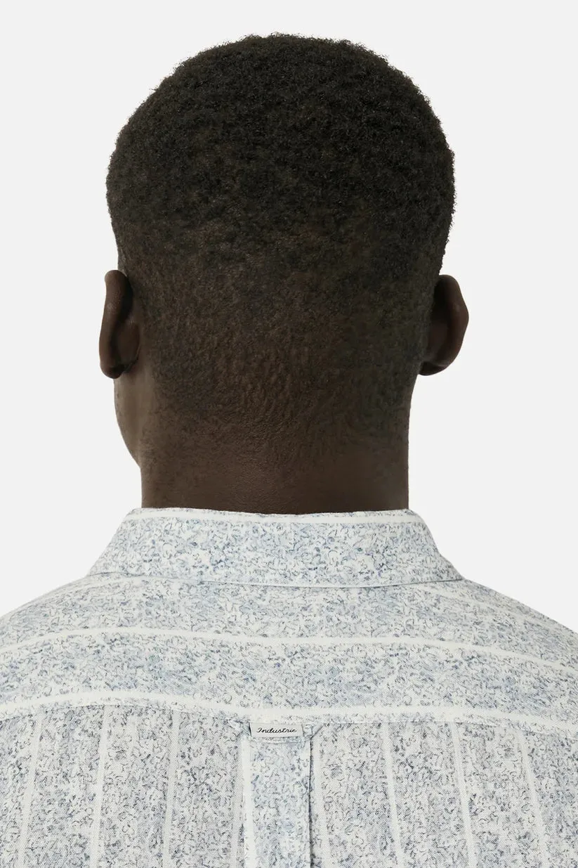 The Belem Short Sleeve Shirt - White/Navy (More a light blue!)