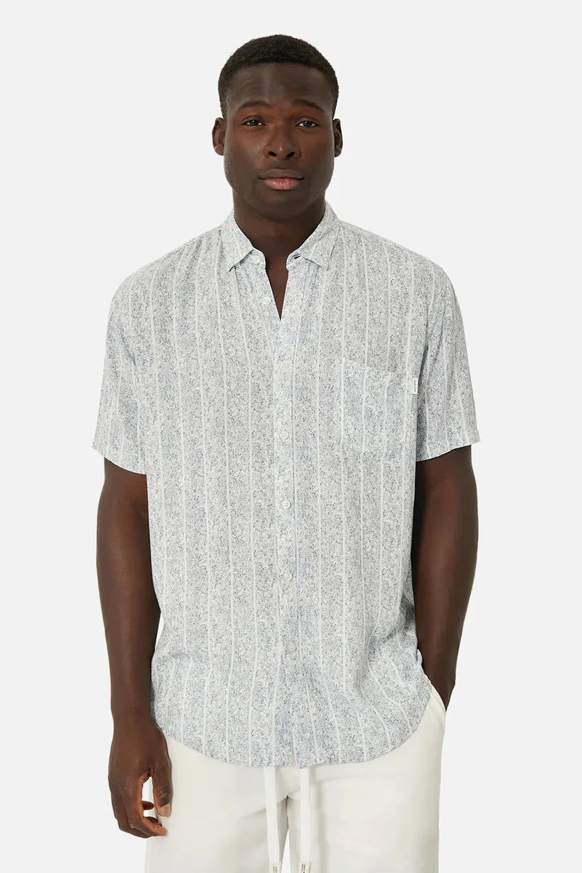 The Belem Short Sleeve Shirt - White/Navy (More a light blue!)