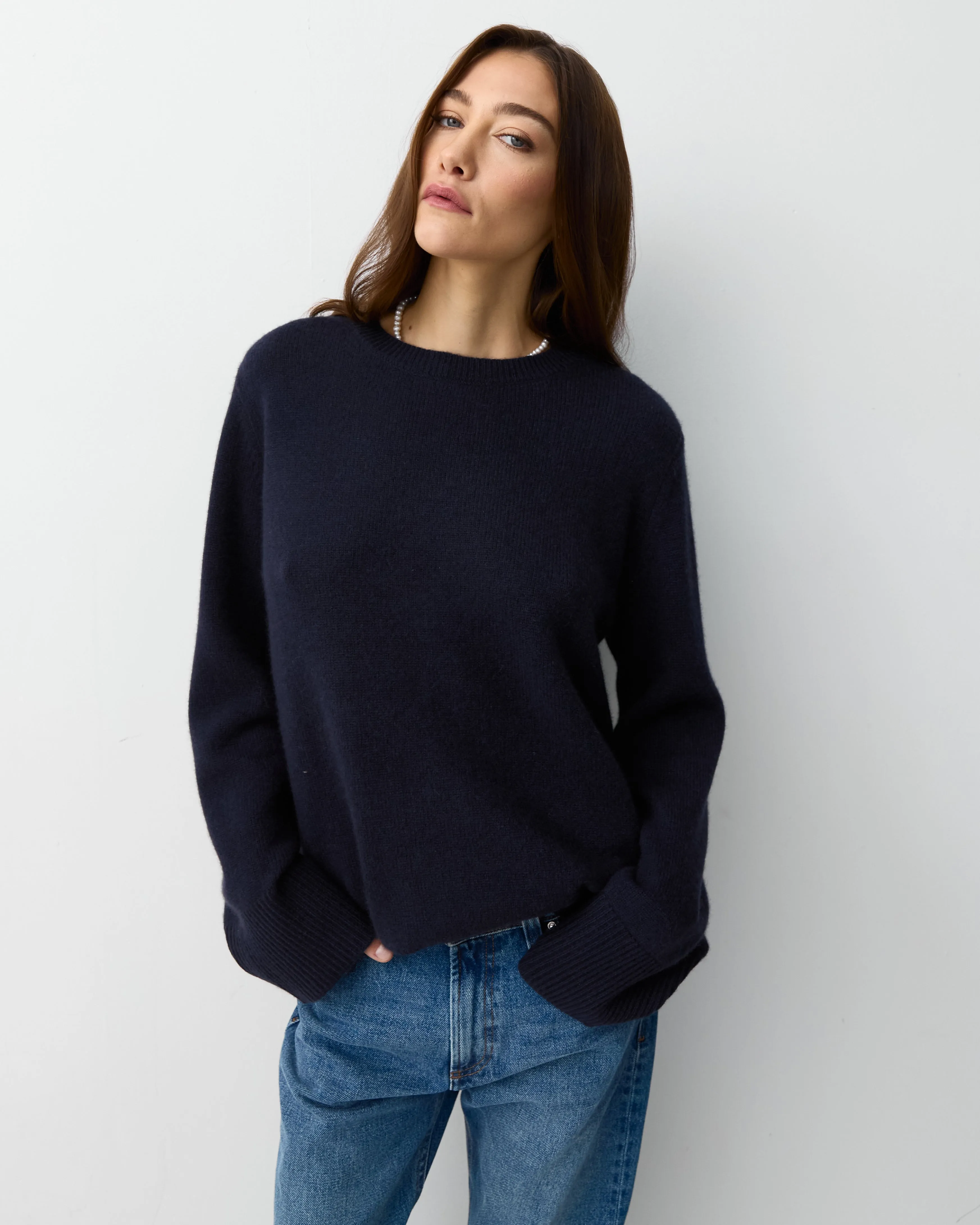 THE NEW CREW SWEATER - NAVY