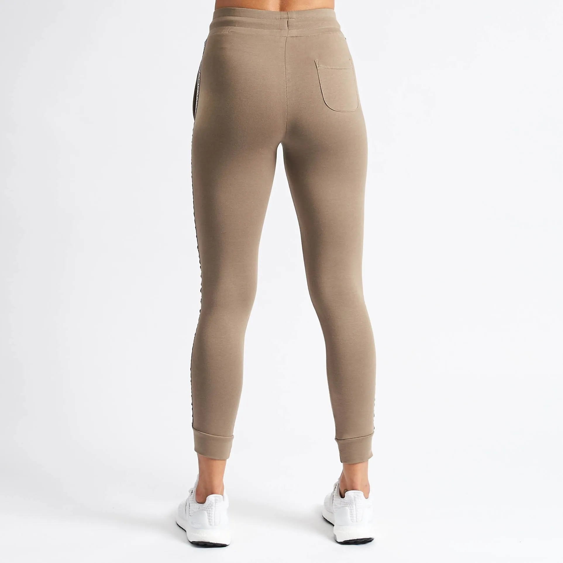 Vanquish Women's Embrace Khaki Joggers